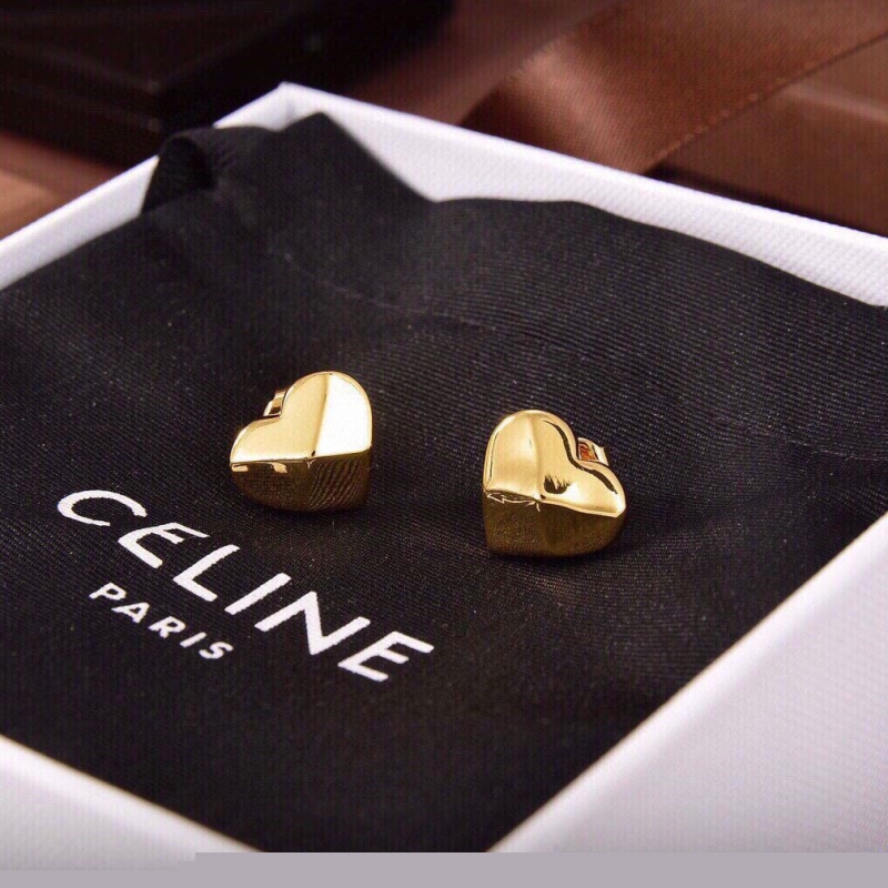 Ce**e earrings